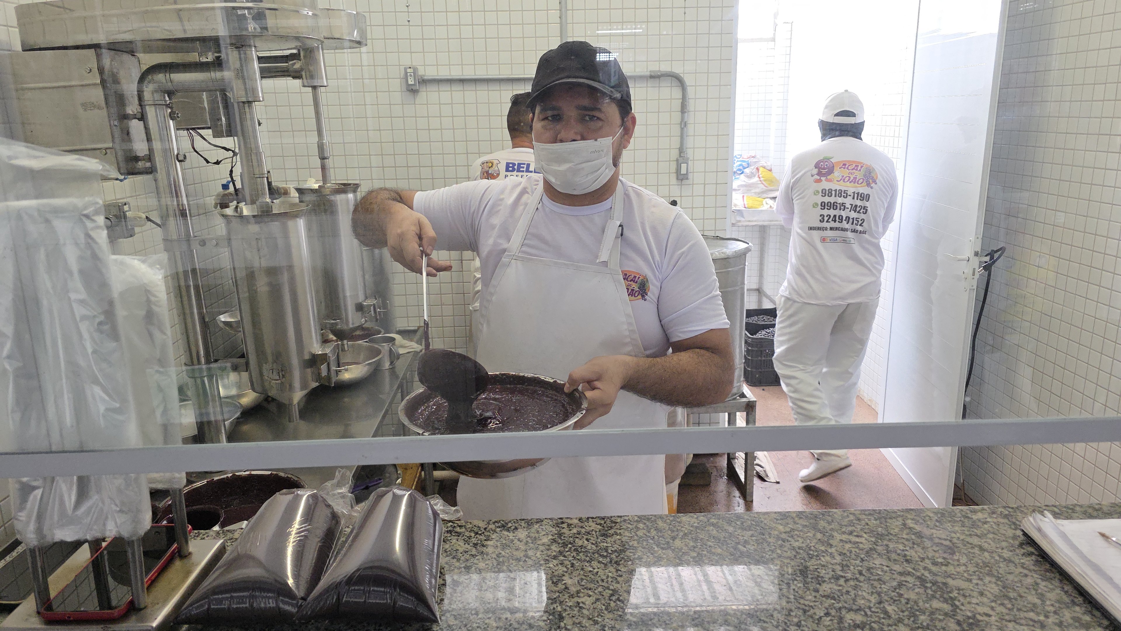 Jesus Araújo, vendedor de açaí do mercado do Brás