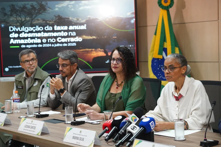 Ministério do Meio Ambiente divulga retração de 50% no desmatamento em 37 anos de monitoramento. (Rogério Cassimiro/MMA)
