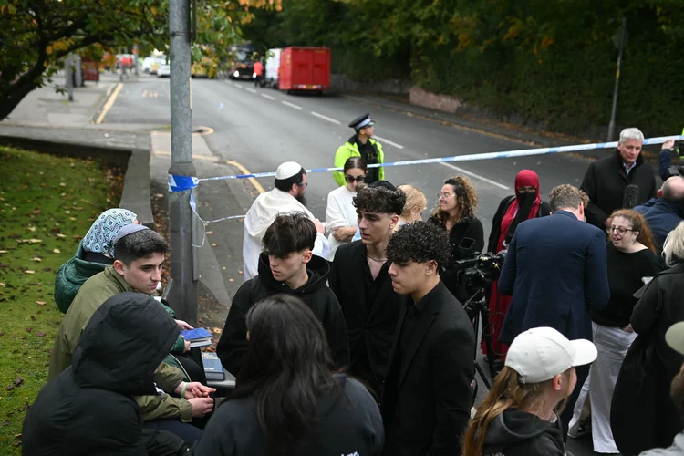 Sinagoga em Manchester: ataque durante o Yom Kippur deixou dois mortos e três feridos graves, segundo a polícia.