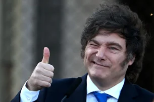 Milei está 'comprometido em tirar a China' da Argentina, diz Bessent