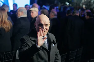 Imagem referente à matéria: Deputado de Javier Milei desiste de eleição após reconhecer pagamentos de empresário investigado