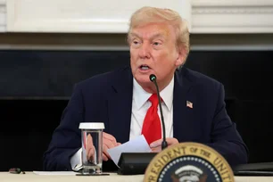 Imagem referente à matéria: Trump afirma que o cessar-fogo em Gaza continua em vigor apesar dos últimos ataques