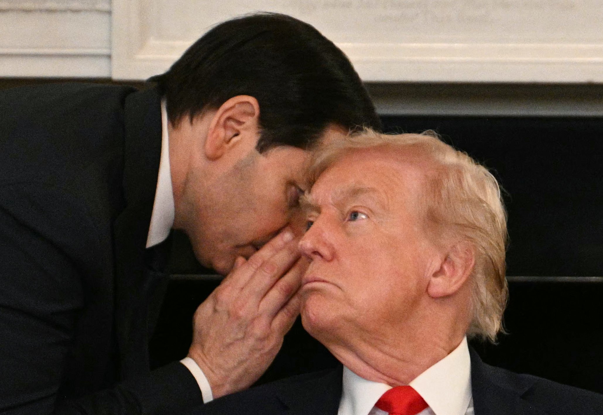 Rubio chega a Israel após Trump ameaçar suspender apoio ao país