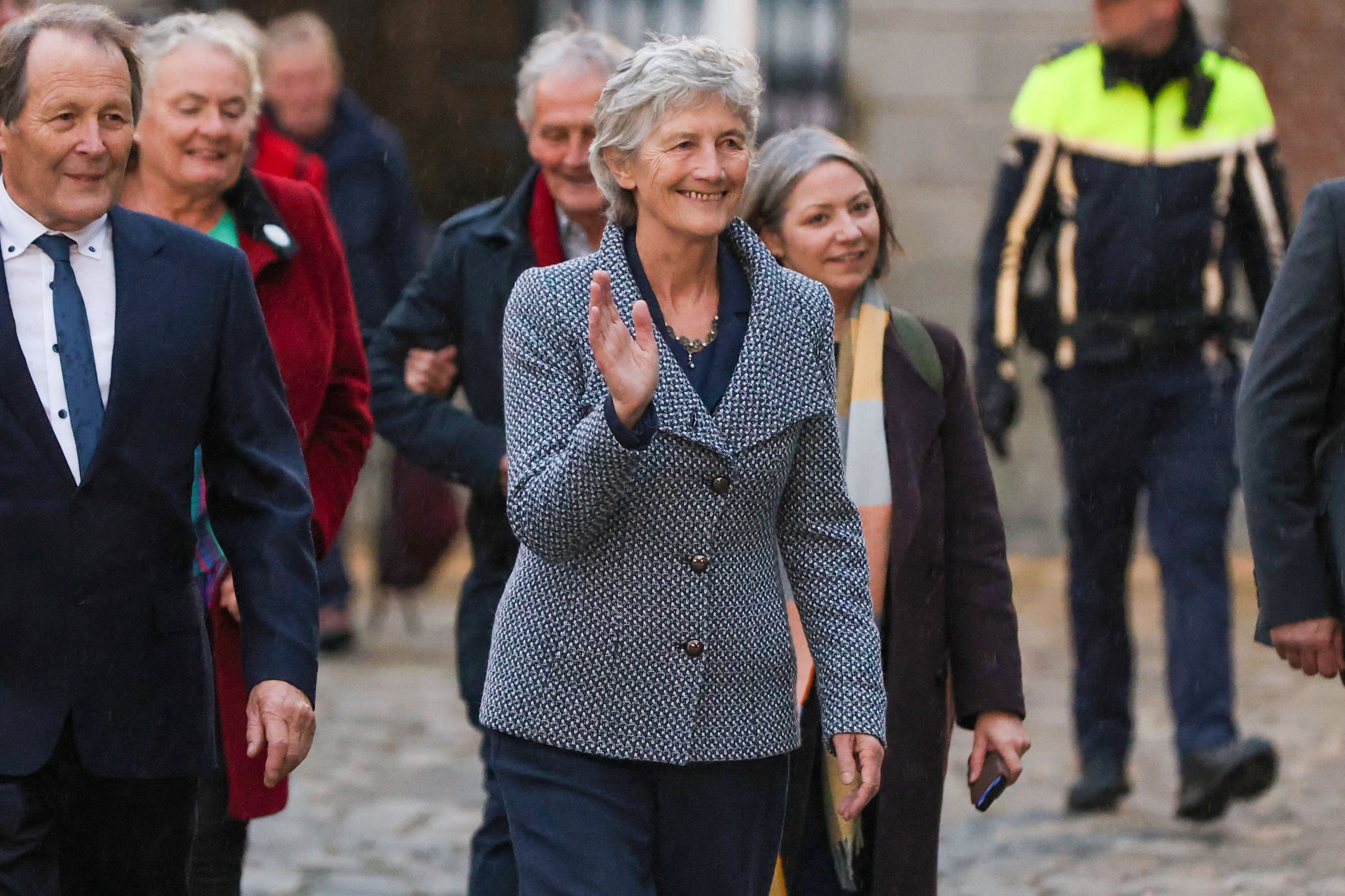 Candidata de esquerda Connolly vence as eleições presidenciais na Irlanda