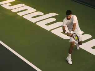 Novak Djokovic conduz retiro em hotel de luxo; saiba mais