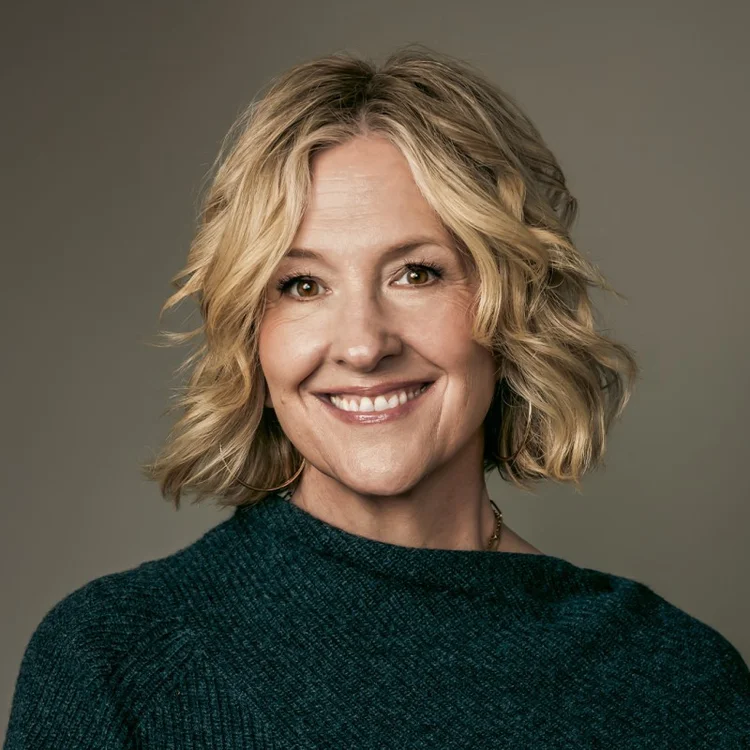 Brené Brown, professora e pesquisadora da Universidade de Houston (Fonte: LinkedIn | Reprodução)