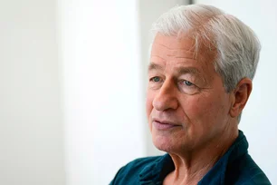 Imagem referente à matéria: 'Investimento de US$ 2 bilhões em IA já se pagou', diz CEO do JPMorgan