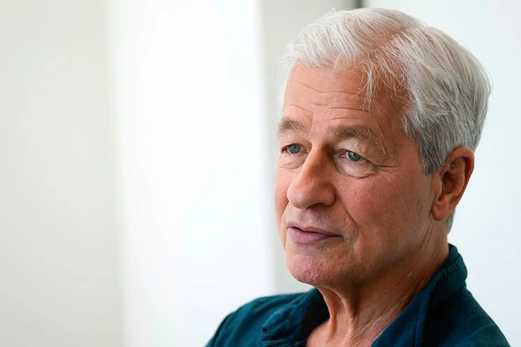 Economia com IA iguala investimento, diz CEO do JPMorgan (Getty Images). (Getty Images)