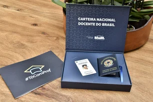 Imagem referente à matéria: Carteira Nacional do Docente é uma medida de valorização profissional, diz especialista