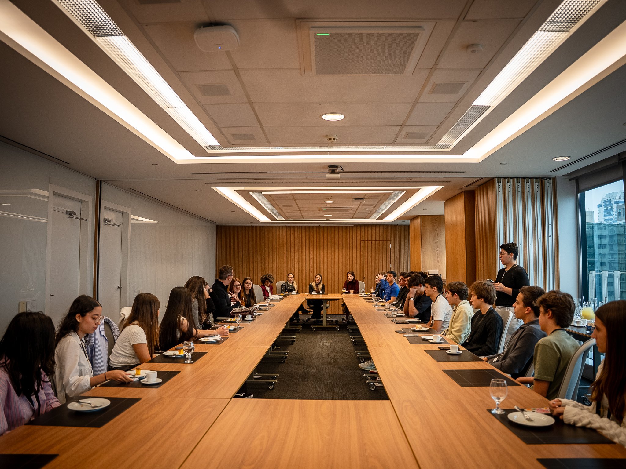 Administração segue entre os cursos mais procurados do Brasil – e atrai uma nova geração de jovens