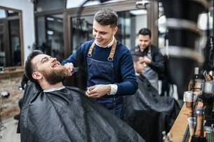 Trocar de barbeiro é traição? Homens preferem trair parceiros do que cabeleireiros, diz pesquisa