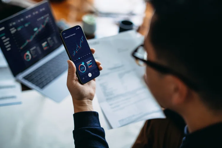 Trading: operar exige mais estratégia e menos emoção, dizem especialistas (Getty Images)