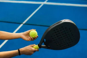 Imagem referente à matéria: O esporte que inaugura três novas quadras por dia — e não é o beach tênis
