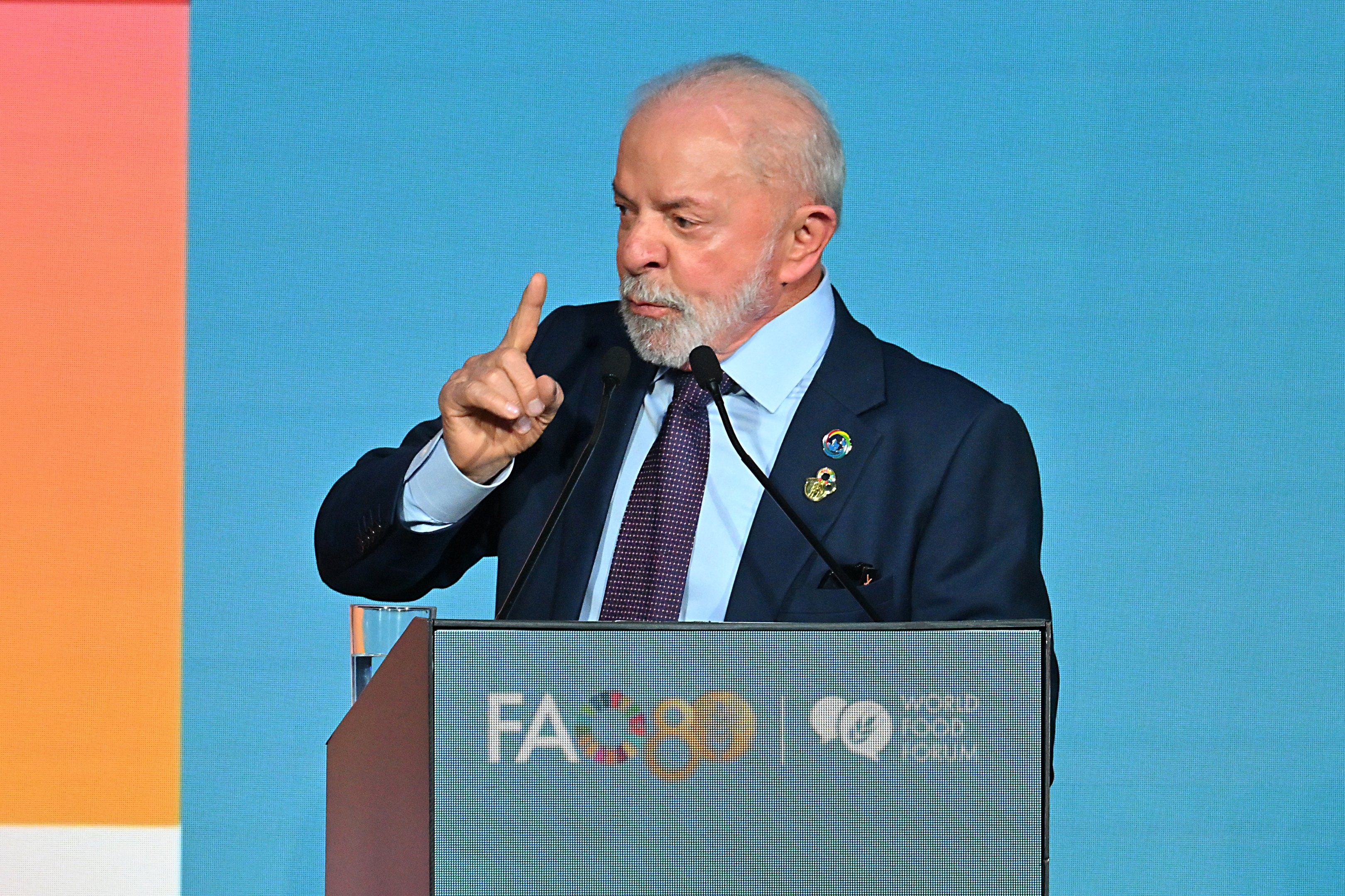 'Conflitos armados desorganizam cadeias de insumos e alimentos', diz Lula em abertura da FAO