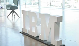 Imagem referente à matéria: AI Forum Brasil 2025: evento da IBM discute como a IA está redefinindo o mercado