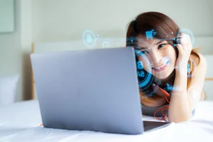 Imagem referente à matéria: Nesta Black Friday, 14% das empresas brasileiras terão uma vantagem: inteligência artificial