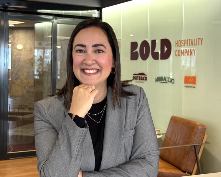 Claudia Vilhena, VP de marketing e vendas da Bold Hospitality Company: “O próximo ano deve ser de retomada. Teremos Copa do Mundo, o que combina com o nosso DNA de celebração fora de casa” (Bold Hospitality/Divulgação)