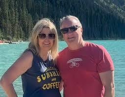 Casal usa ChatGPT e cria negócio que pode faturar US$ 500 mil no primeiro ano