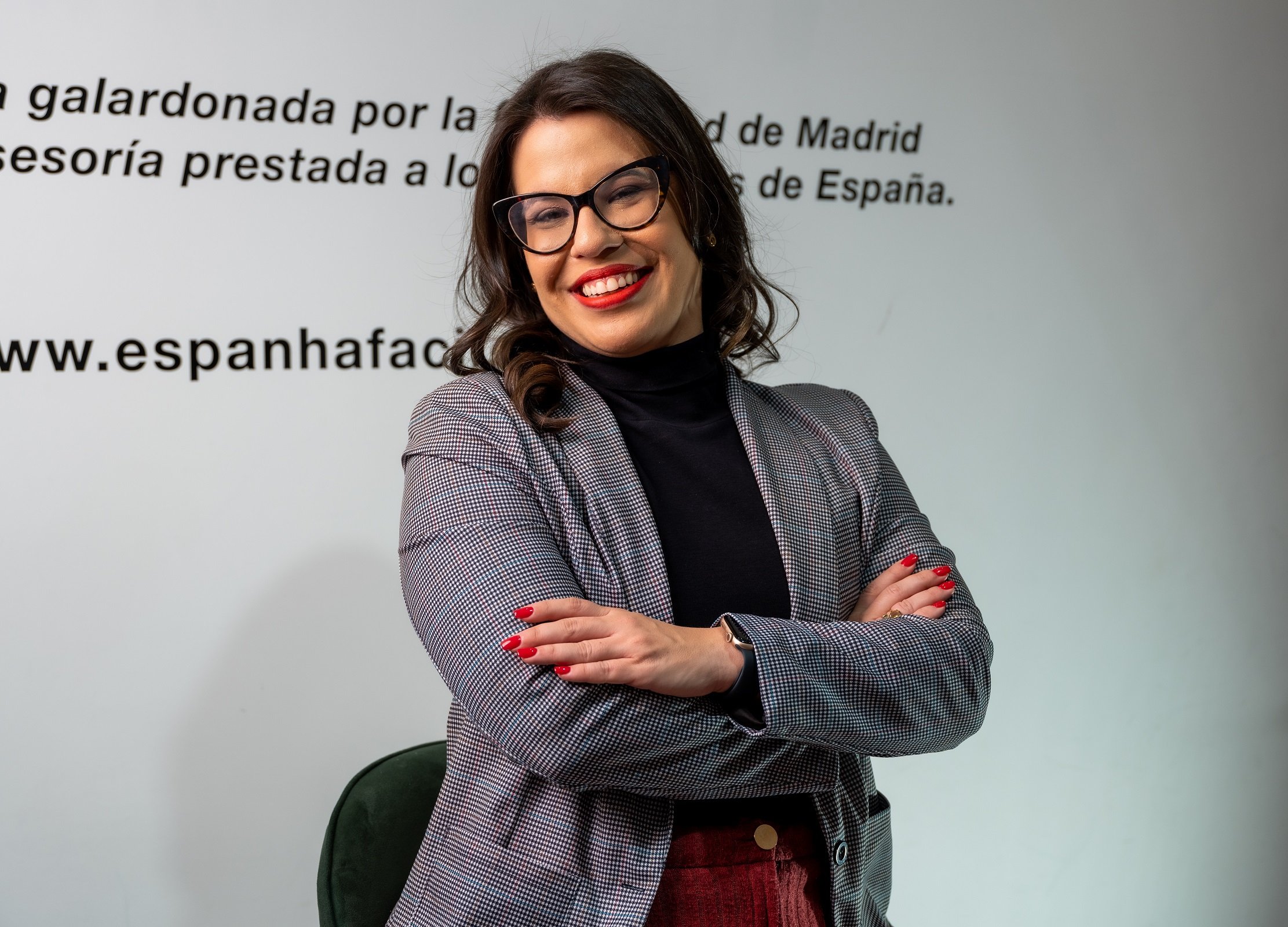 Imagem de capa da matéria: Espanha Fácil vai dobrar receita em 2025 com foco no sonho europeu do brasileiro