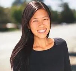 Ela começou na garagem para sustentar os filhos — e hoje comanda uma empresa de US$ 1 bilhão