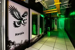 Imagem referente à matéria: Supercomputador Harpia de R$ 435 milhões chega na Petrobras e será usado na exploração do pré-sal