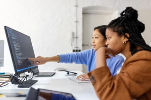 Quais empregos em TI a IA está transformando? Veja os setores mais demandados