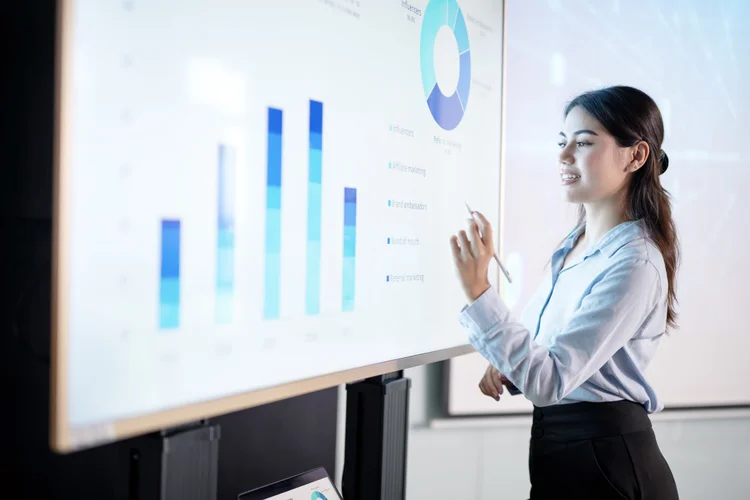 A graduação em Administração é frequentemente rotulada como "curso para indecisos". Mas será que essa fama é merecida? (Getty Images)