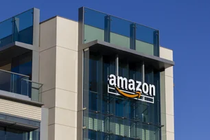 Imagem referente à matéria: Formação em IA vale a pena? Funcionário da Amazon afirma que sim
