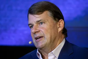 Imagem referente à matéria: CEO da Ford diz que ‘é humilhante’ o quanto EUA está atrás da China no setor industrial