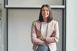 Qual é a faculdade que mais abre portas para cargos de liderança?
