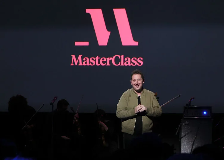 David Rogier mostra como um “arsenal de IA” com ChatGPT, Gamma e NotebookLM o ajuda a economizar um dia inteiro de trabalho (Getty Images) (Getty Images)