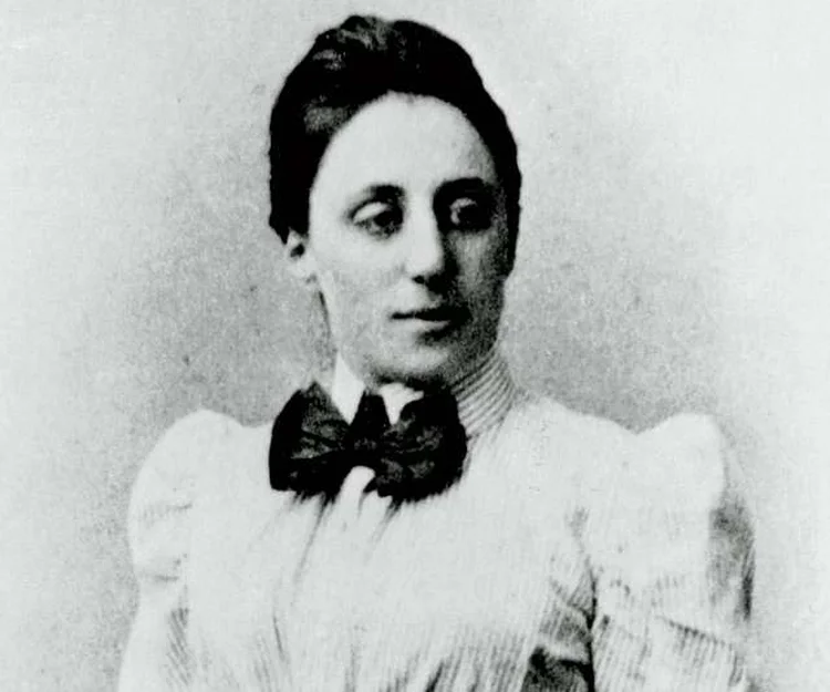 Emmy Noether: matemática desafiou o machismo acadêmico e mudou para sempre a matemática e a física (Wikimedia Commons)