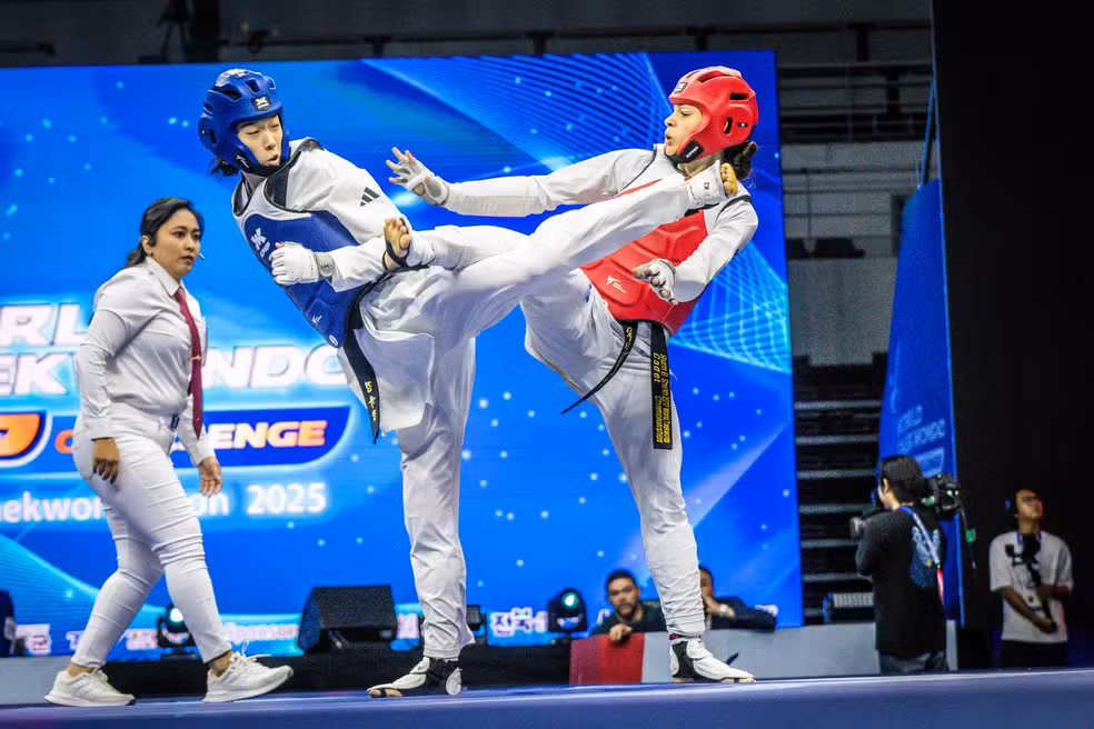 Brasileira vence campeonato mundial de taekwondo na China