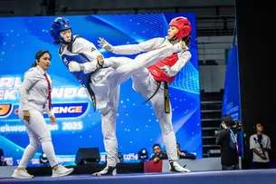 Brasileira vence campeonato mundial de taekwondo na China