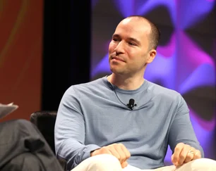 Imagem referente à matéria: IA da OpenAI encurta semanas de trabalho humano para horas