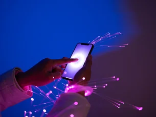 Startup de IA de US$ 500 mi desafia ChatGPT em custos e energia