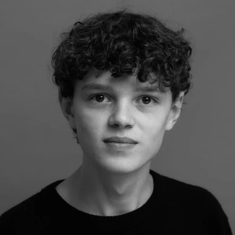 Antes de terminar a escola, jovem de 16 anos levanta US$ 1 milhão para seu projeto de IA (Reprodução/LinkedIn).