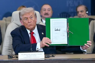 Trump e mediadores assinam o acordo do cessar-fogo em Gaza