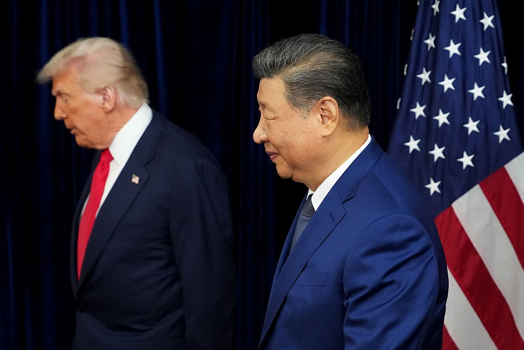 Trégua entre Trump e China, Apple na mira: o que move o mercado