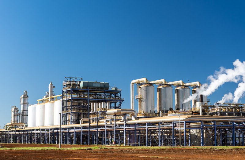 Bússola & Cia: parceria vai construir fábrica de biocarvão em Goiás para reduzir emissões de CO2