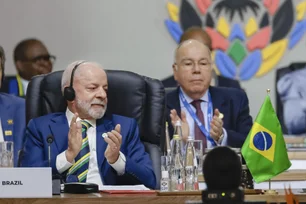 Imagem referente à matéria: 'Todo mundo sabe o que ele fez', diz Lula, sobre prisão de Bolsonaro