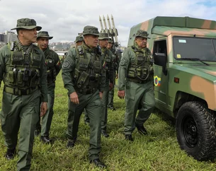 Sob pressão dos EUA, Venezuela organiza resistência nacional e 'guerrilha'