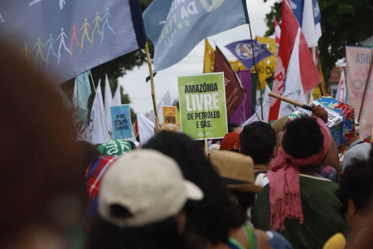 Amazônia livre: manifestantes pedem bioma livre de petróleo e gás (Leandro Fonseca)