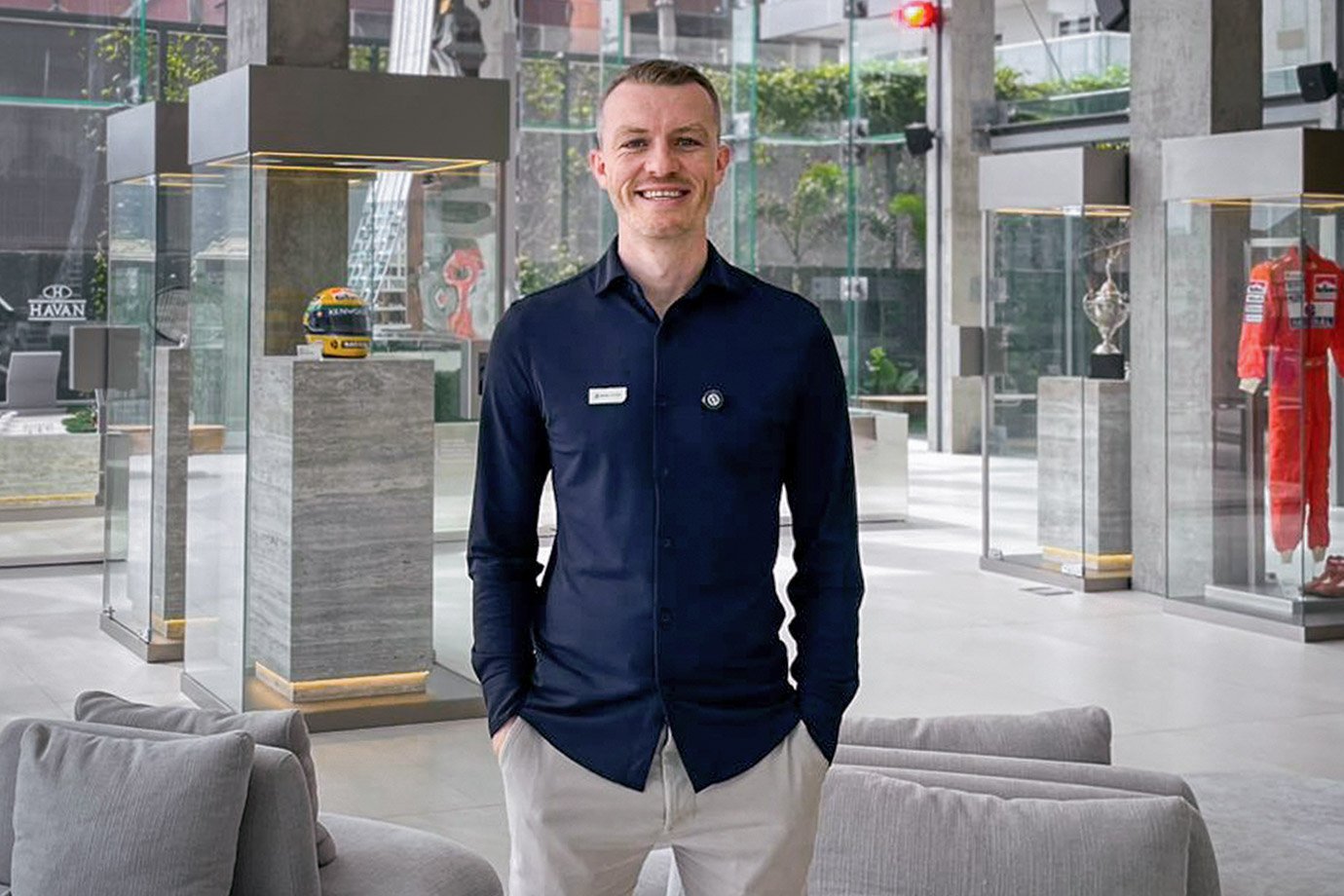 O corretor por trás das vendas do Senna Tower, o prédio residencial mais alto do mundo