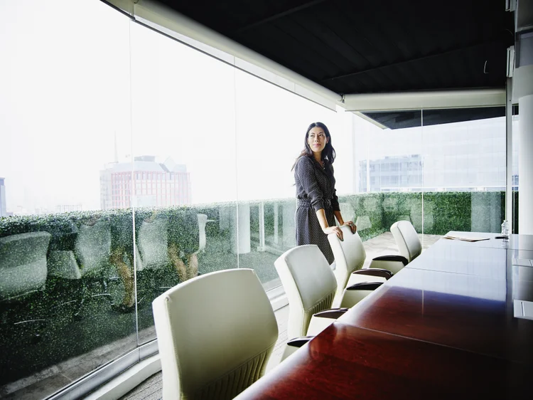 Administração não é apenas um curso do futuro: é a base para todas as carreiras do futuro, porque ensina a gerenciar recursos, interpretar contextos e liderar mudanças. (Getty Images)