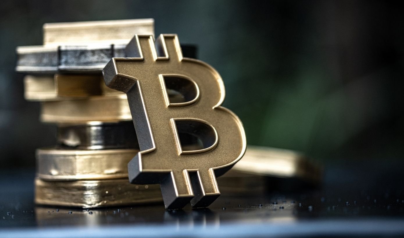 Uso de dólar digital cresce no Brasil e movimenta R$ 9,6 bilhões em junho
