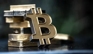 Uso de dólar digital cresce no Brasil e movimenta R$ 9,6 bilhões em junho