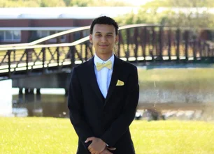 Imagem referente à matéria: Aos 18 anos, ele trocou o sonho de ser jogador pela vontade de criar negócios