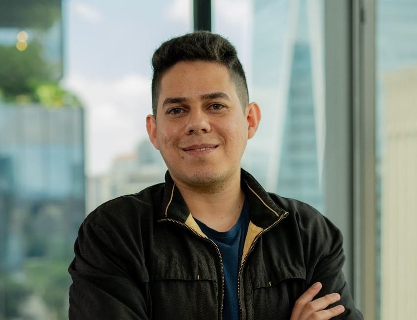 ‘Não existe momento perfeito para começar’: ex-estagiário do BTG Pactual cria IA que vale R$ 1 mi