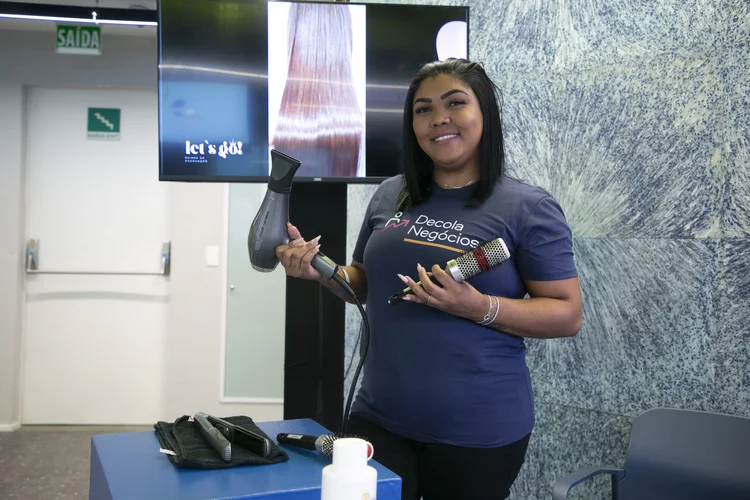 Janaína Santos, aluna do Decola Negócios RJ e dona de salão